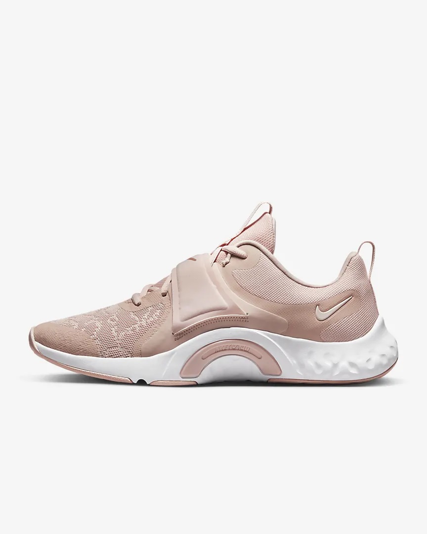 Спортивные кроссовки Nike, Adidas